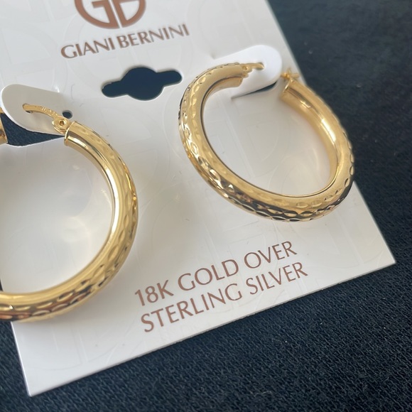 Giani Bernini 18K Gold over Sterling Silver Textured Tube Small Hoop Earrings - Picture 2 of 4